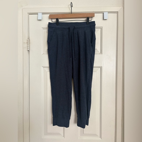 Lululemon Ready to Rulu Jogger Crop size 8 heathered navy - Picture 3 of 6